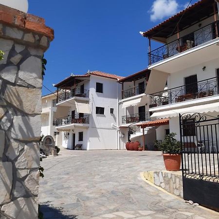 Zaga Apartments - Flats Koroni  Luaran gambar