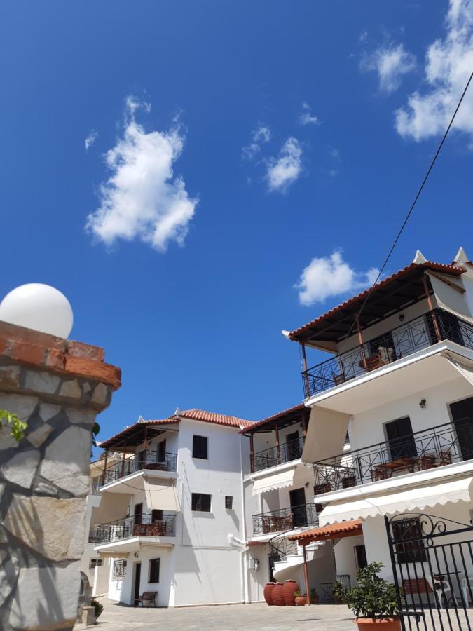Zaga Apartments - Flats Koroni  Luaran gambar