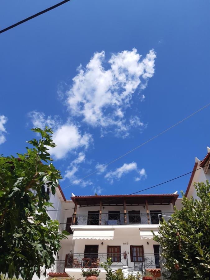 Zaga Apartments - Flats Koroni  Luaran gambar